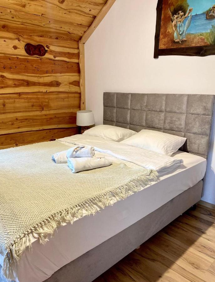 Troll Bed & Breakfast Cisna Luaran gambar